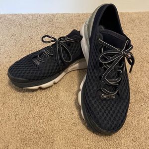 Under Armour Speedform Sneakers